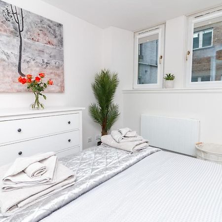 D'City Apartment, Up To 5 Guests 邓迪 外观 照片