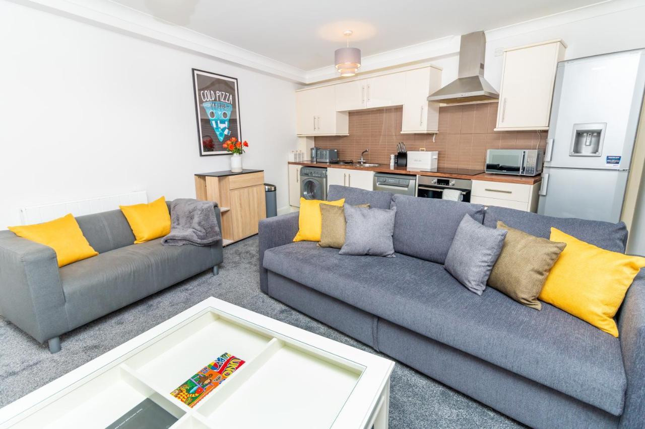 D'City Apartment, Up To 5 Guests 邓迪 外观 照片