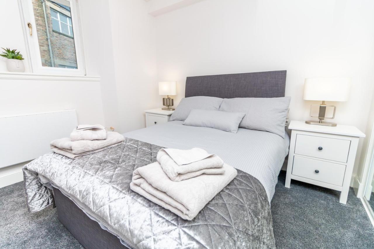 D'City Apartment, Up To 5 Guests 邓迪 外观 照片