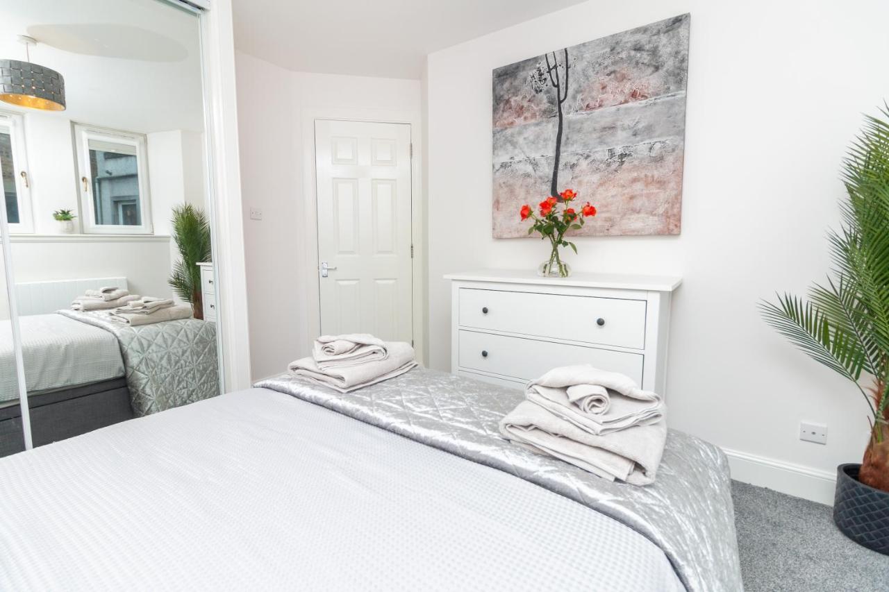 D'City Apartment, Up To 5 Guests 邓迪 外观 照片