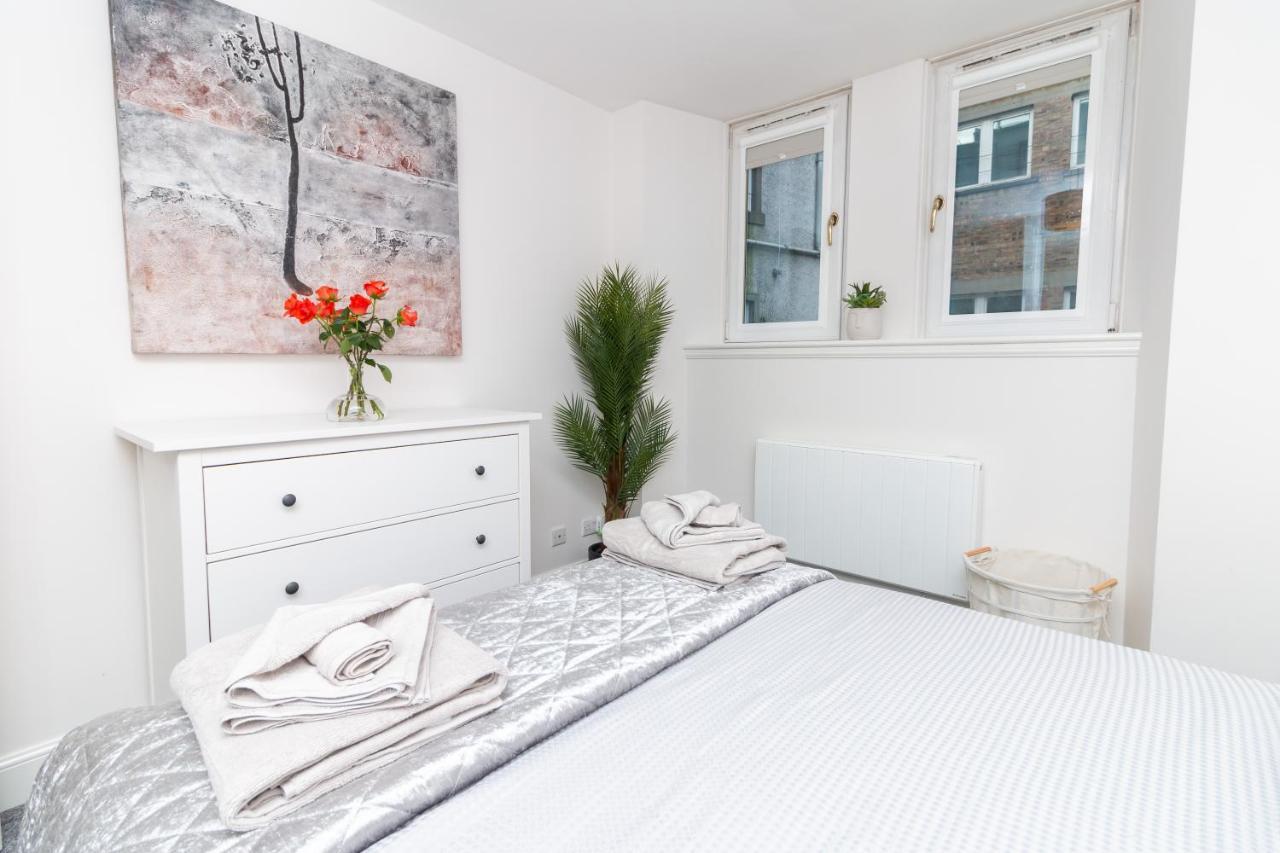 D'City Apartment, Up To 5 Guests 邓迪 外观 照片