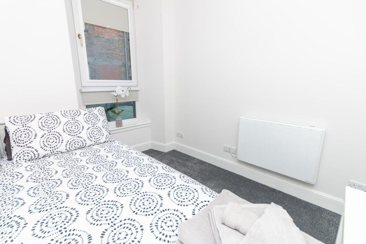 D'City Apartment, Up To 5 Guests 邓迪 外观 照片